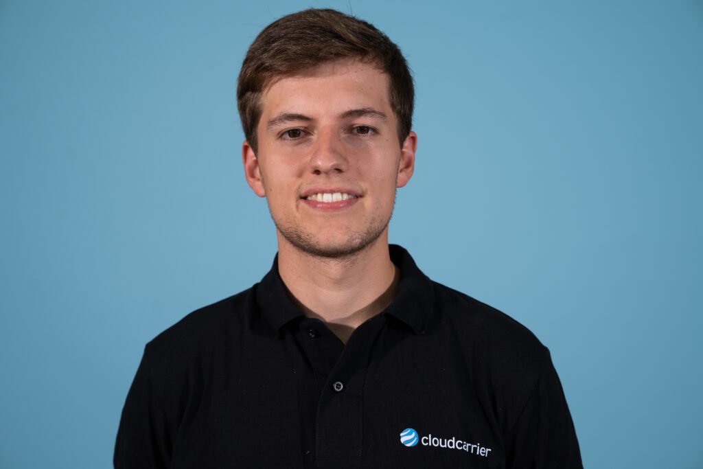 Cloudcarrier Portret-175